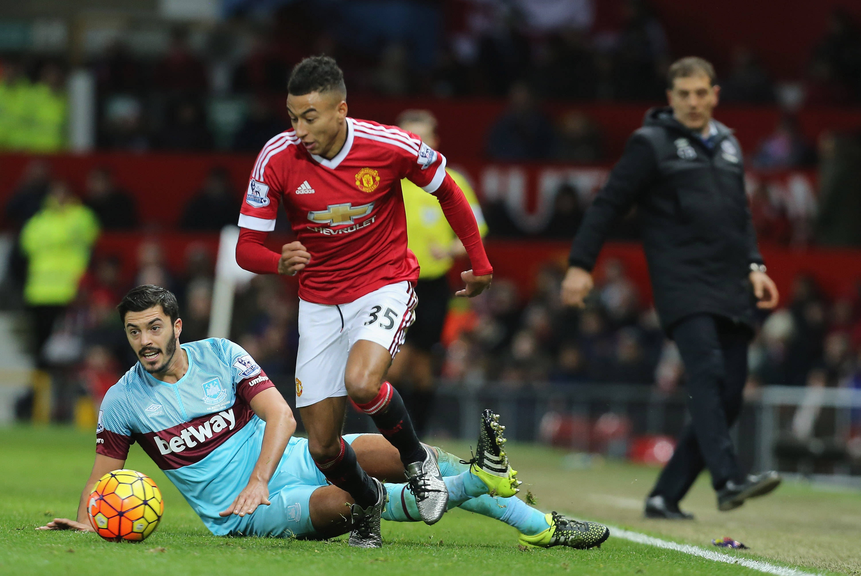 九游体育官网-阿德巴约集锦