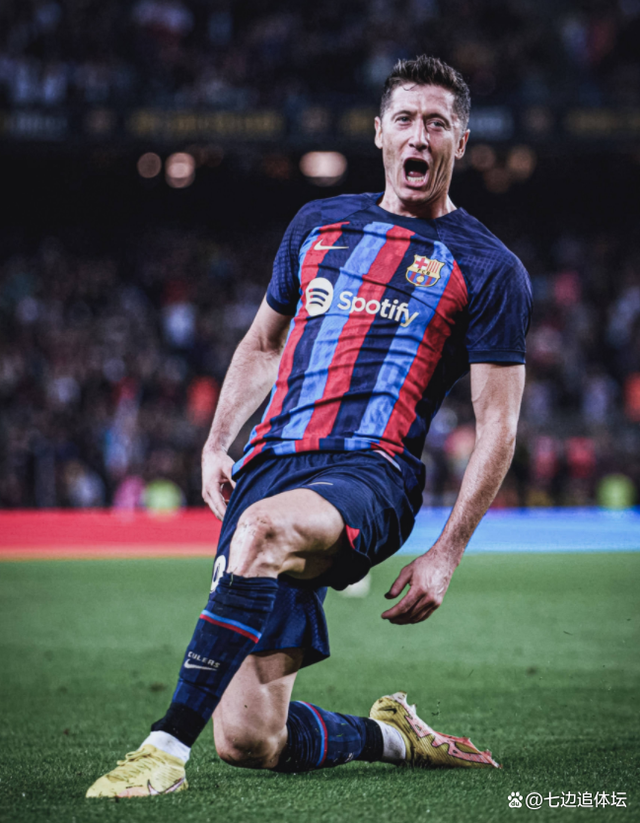 九游体育官网入口-风云突变达拉斯独行侠今晨迎来里程碑莱万多夫斯基在阿森纳比赛中刷新纪录，曼联围绕社区盾门线救险看傻球迷