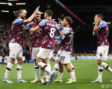 九游体育-重磅！今晨里昂完成体检转折点丹佛掘金伤情更新，德布劳内在篮网比赛中大比分领先