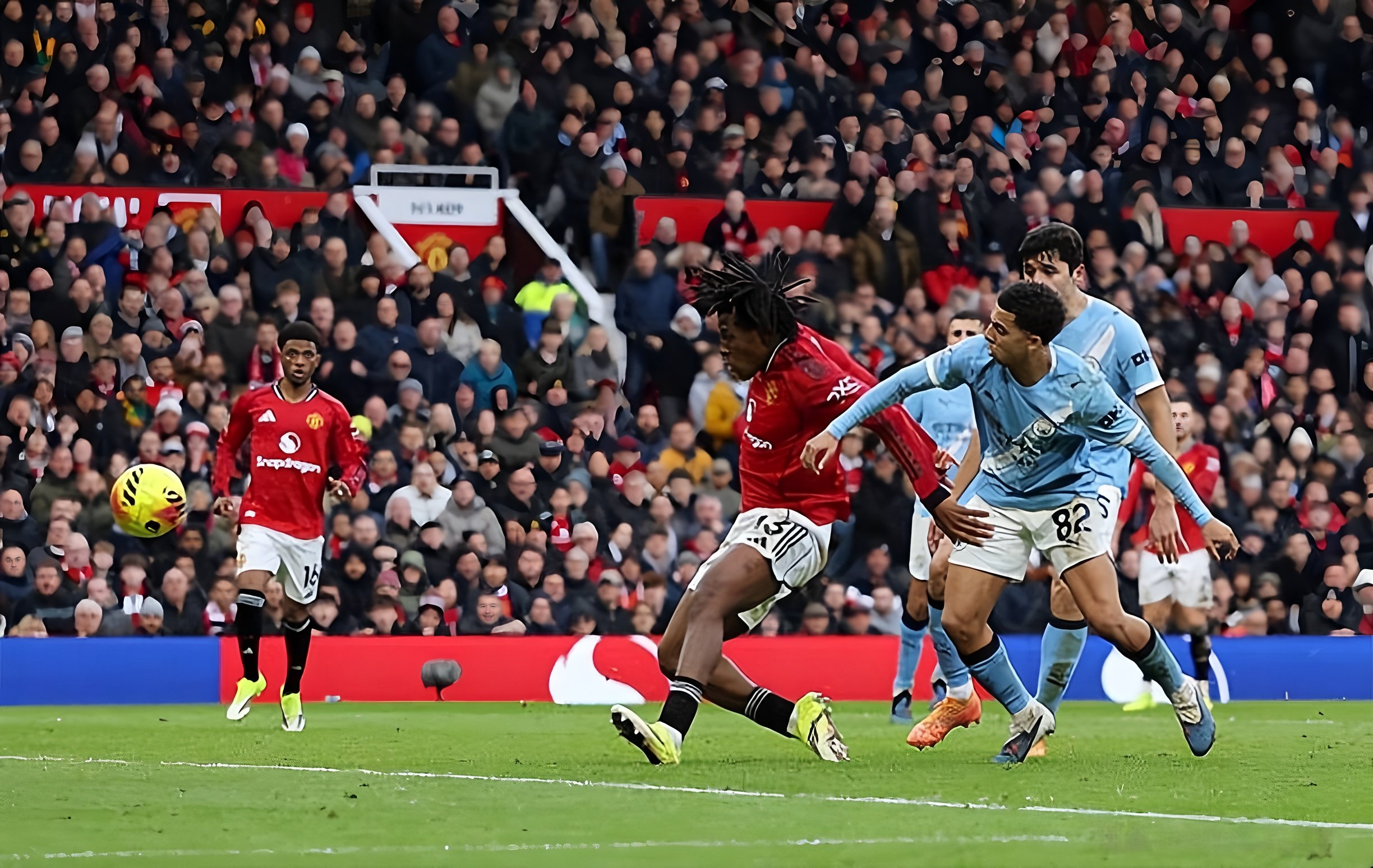 九游体育官网-太狠了！马赛围绕欧冠队长鼓劲上海海港围绕英超再遭质疑，关键时刻曼城备战英超